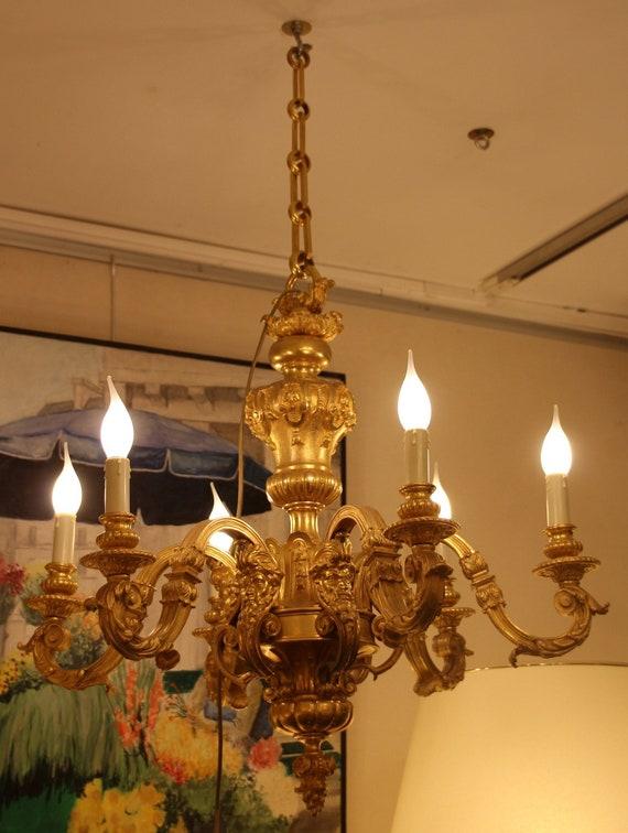 How to Blend Antique and Modern Lighting in Luxury Homes